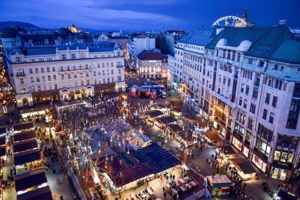 Parisian Soul In The Heart Of 부다페스트 외부 사진