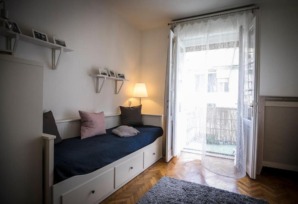 Parisian Soul In The Heart Of 부다페스트 외부 사진